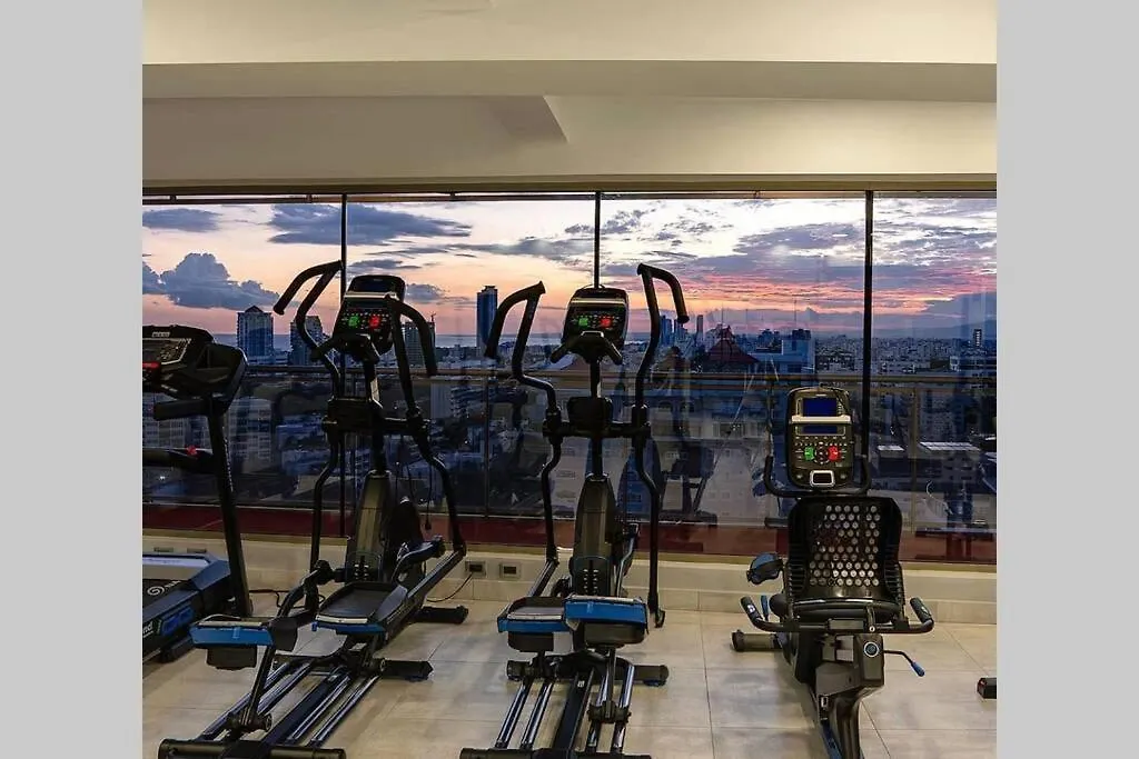 Apartamento De Lujo En Bella Vista, Av. Sarasota ドミニカ共和国